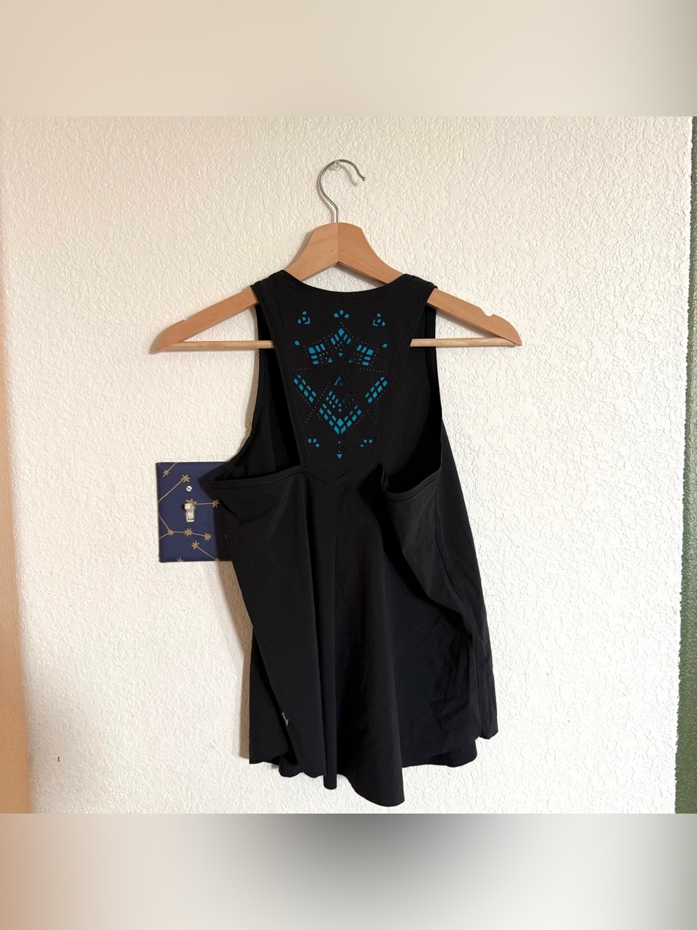 Ivivva By Lululemon Kids Girls Tank Top Black Blue Laser Cut Out Size 12